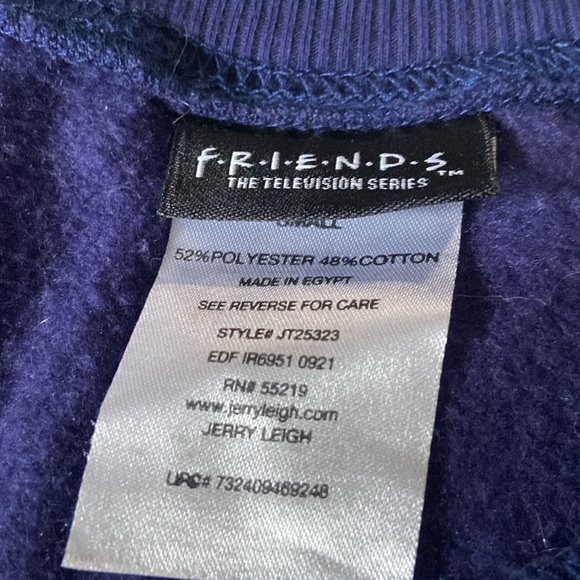Juniors FRIENDS Crewneck sweatshirt - Picture 4 of 6